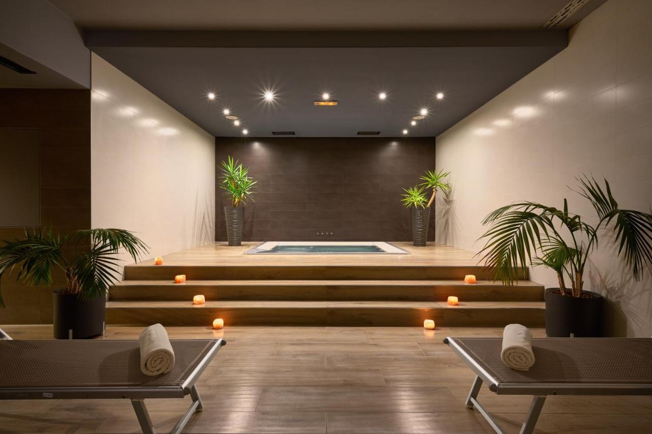 וודיצה Hotel Olympia Sky מראה חיצוני תמונה